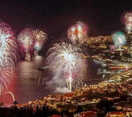 View Funchal (Madeira)