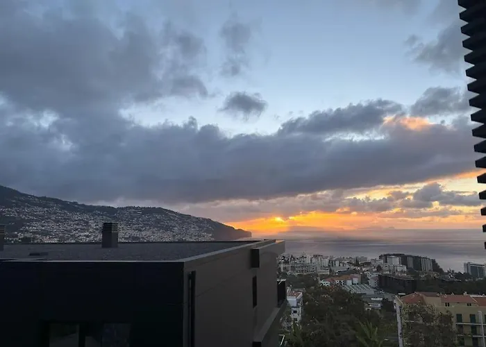 아파트 View